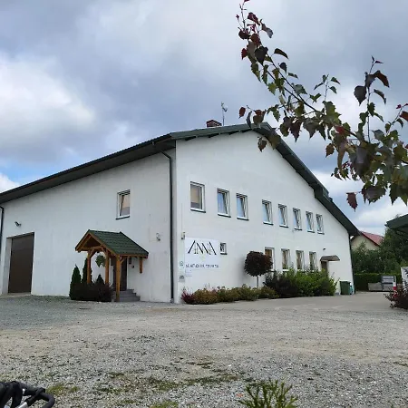 Winnica Anna * Krosnice